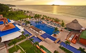 Grand Decameron Panama, A Trademark All Inclusive Resort